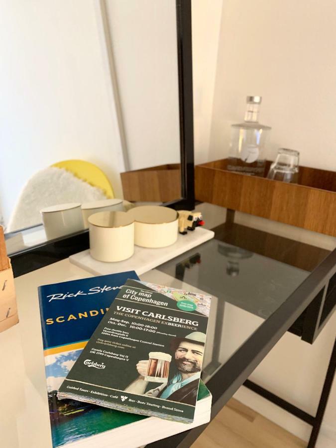 Cute Pug Guest Room København Ngoại thất bức ảnh