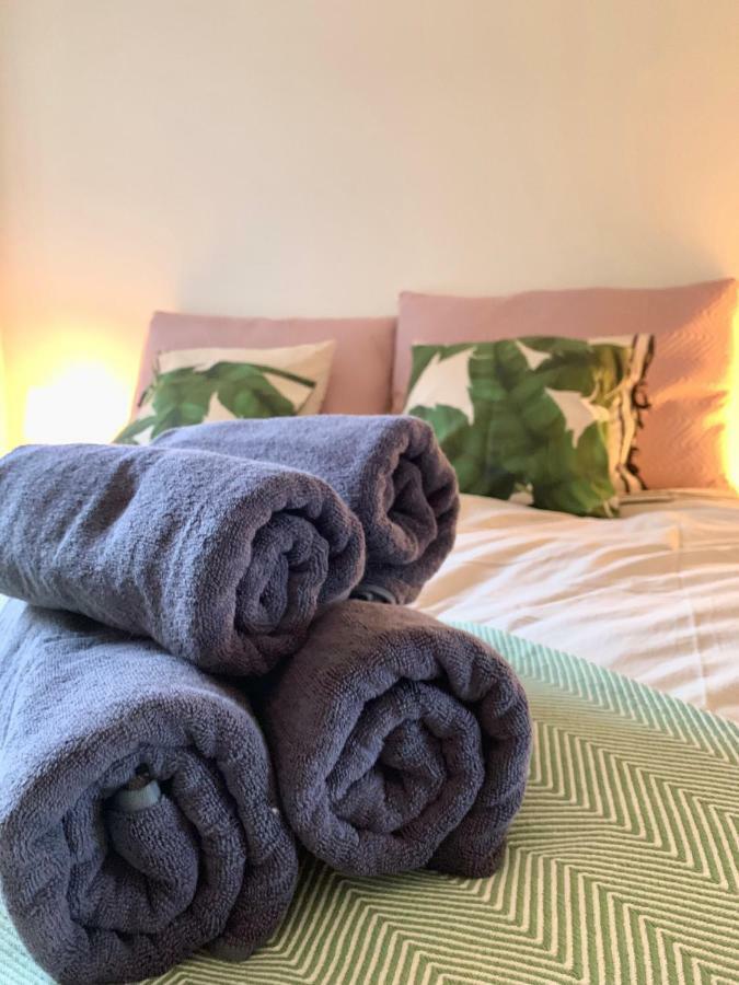 Cute Pug Guest Room København Ngoại thất bức ảnh