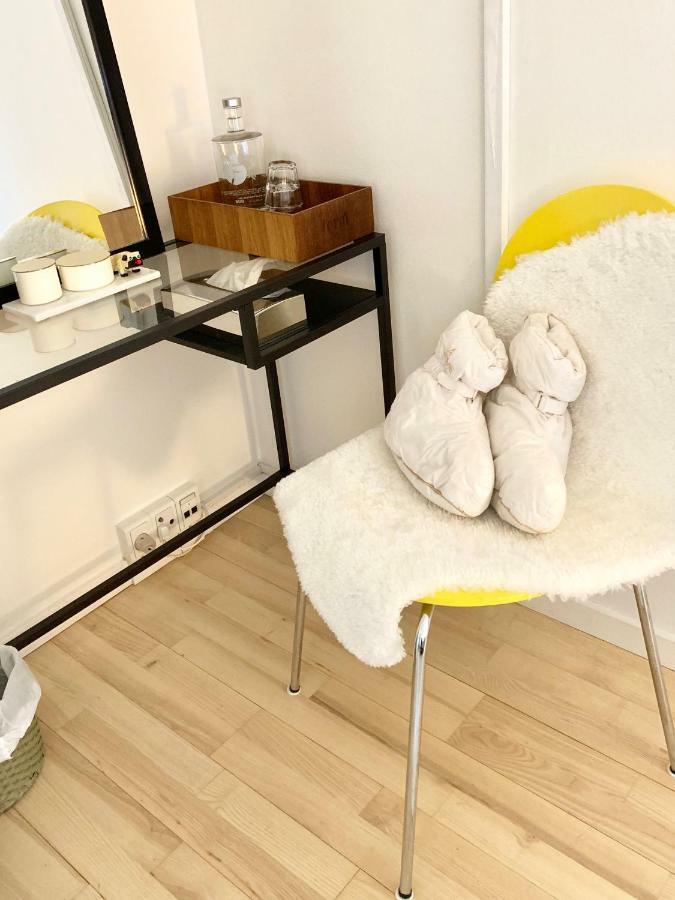 Cute Pug Guest Room København Ngoại thất bức ảnh