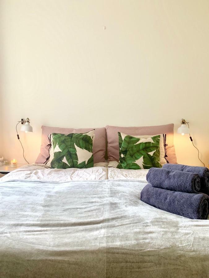 Cute Pug Guest Room København Ngoại thất bức ảnh